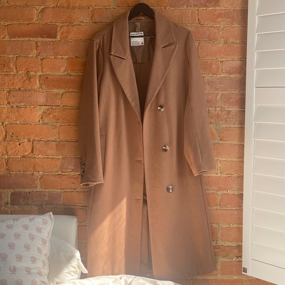 FRANK AND OAK ✨ Wool Coat (Camel)